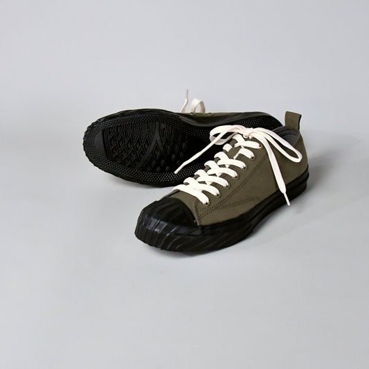 evan墨綠/雨季不怕防水鞋/設計女鞋/文青/休閒鞋