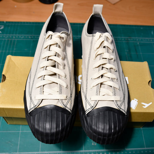 evan深米最後一雙6折出售 JAP27=US9