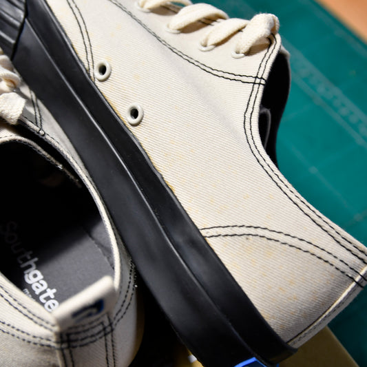 evan深米最後一雙6折出售 JAP27=US9