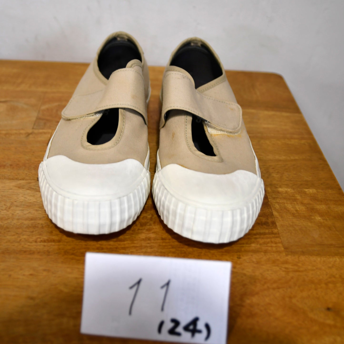 FREE green canvas shoes