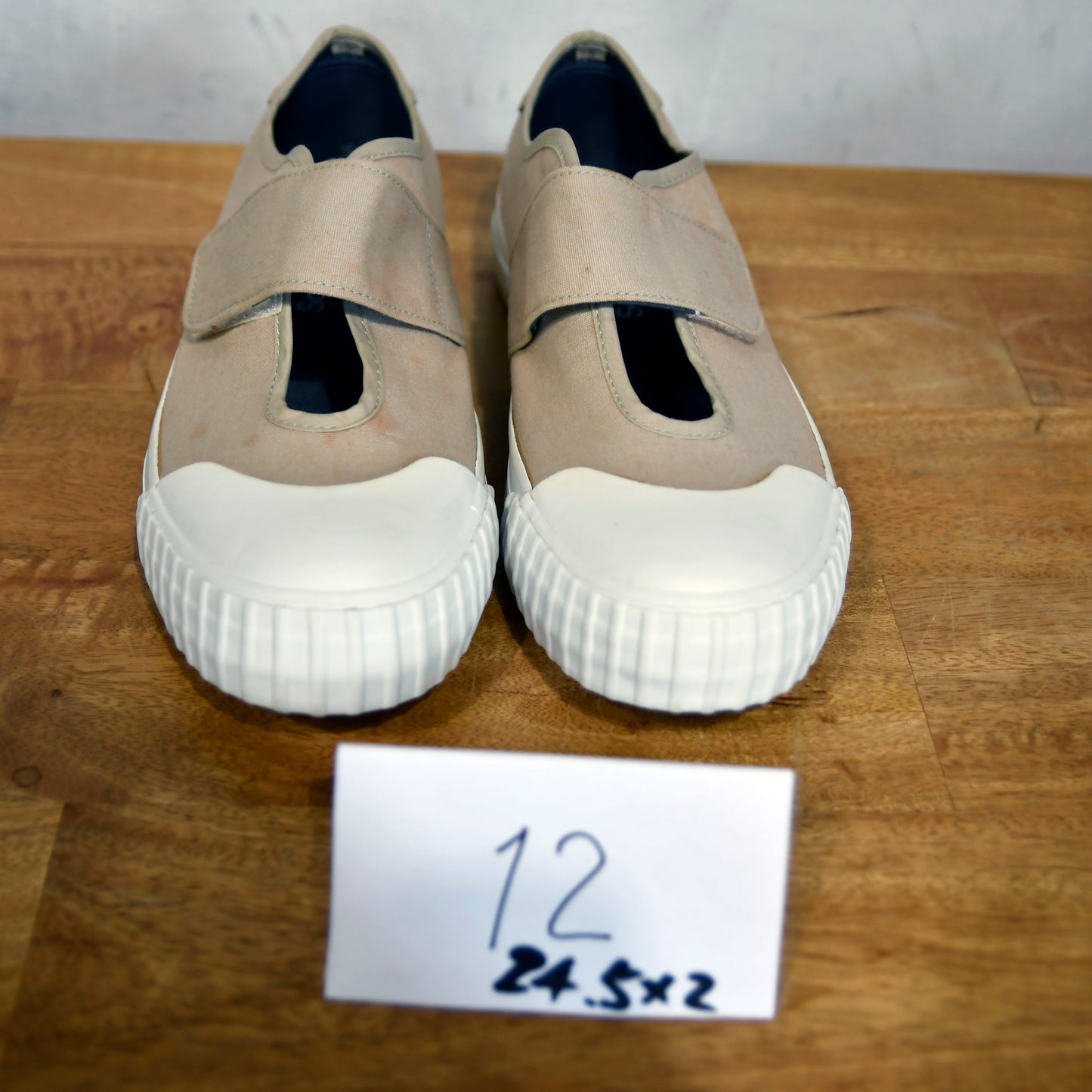 FREE green canvas shoes