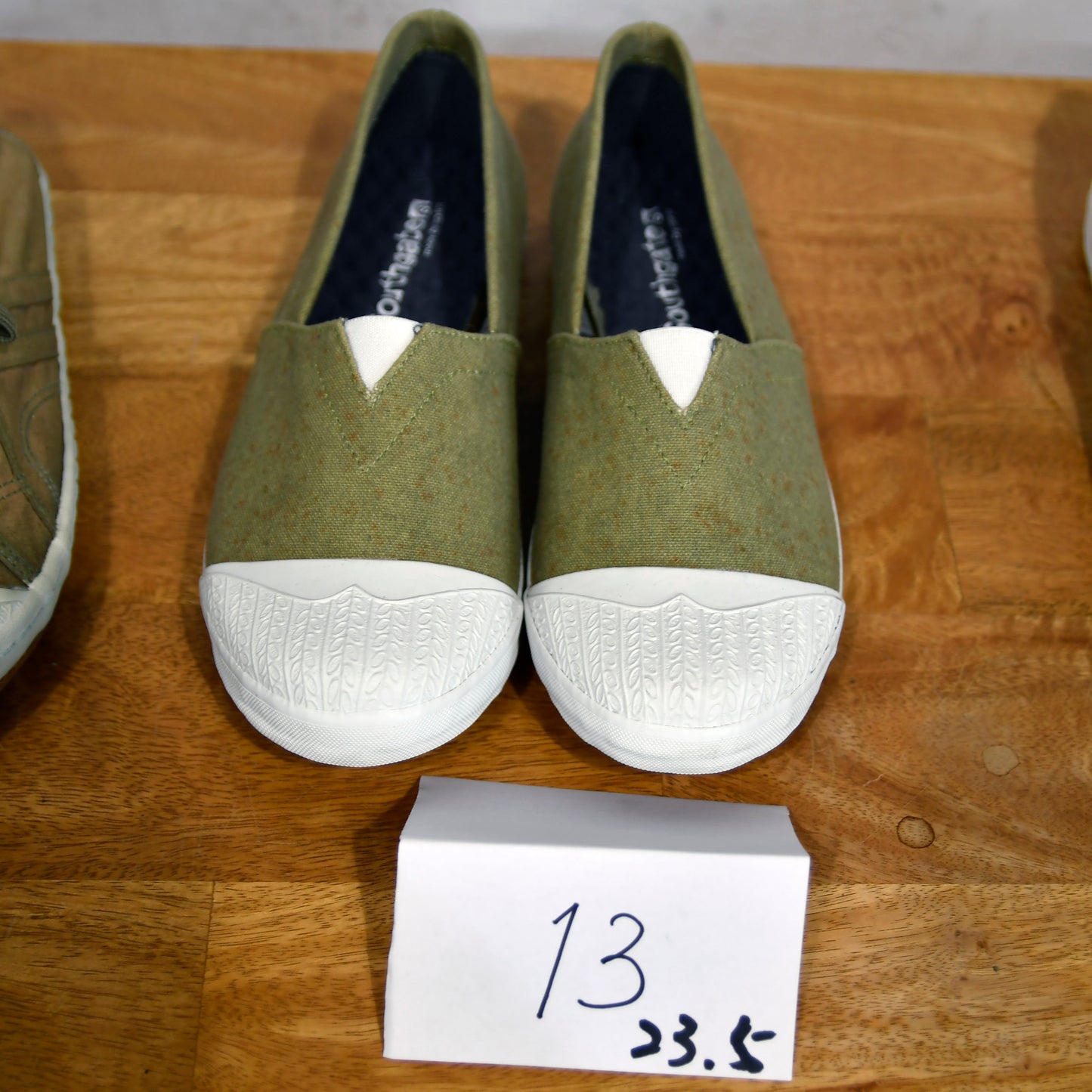 FREE green canvas shoes