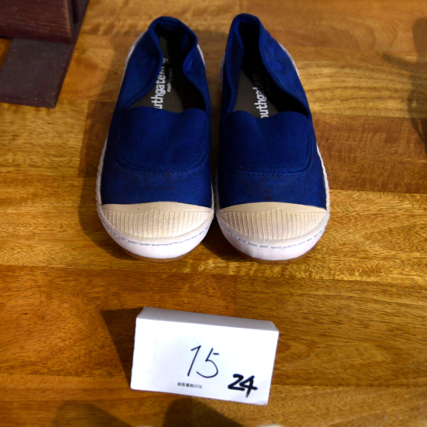 FREE green canvas shoes
