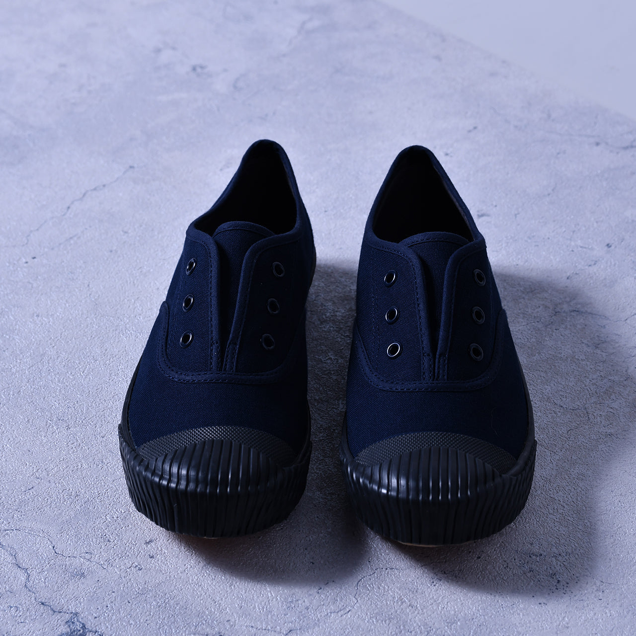 FREE green canvas shoes