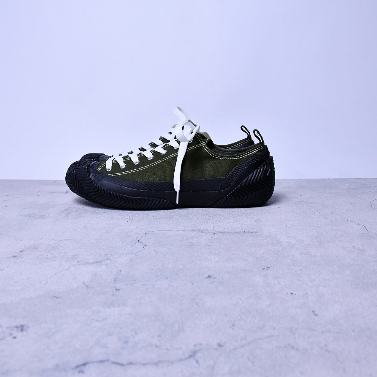 FREE green canvas shoes