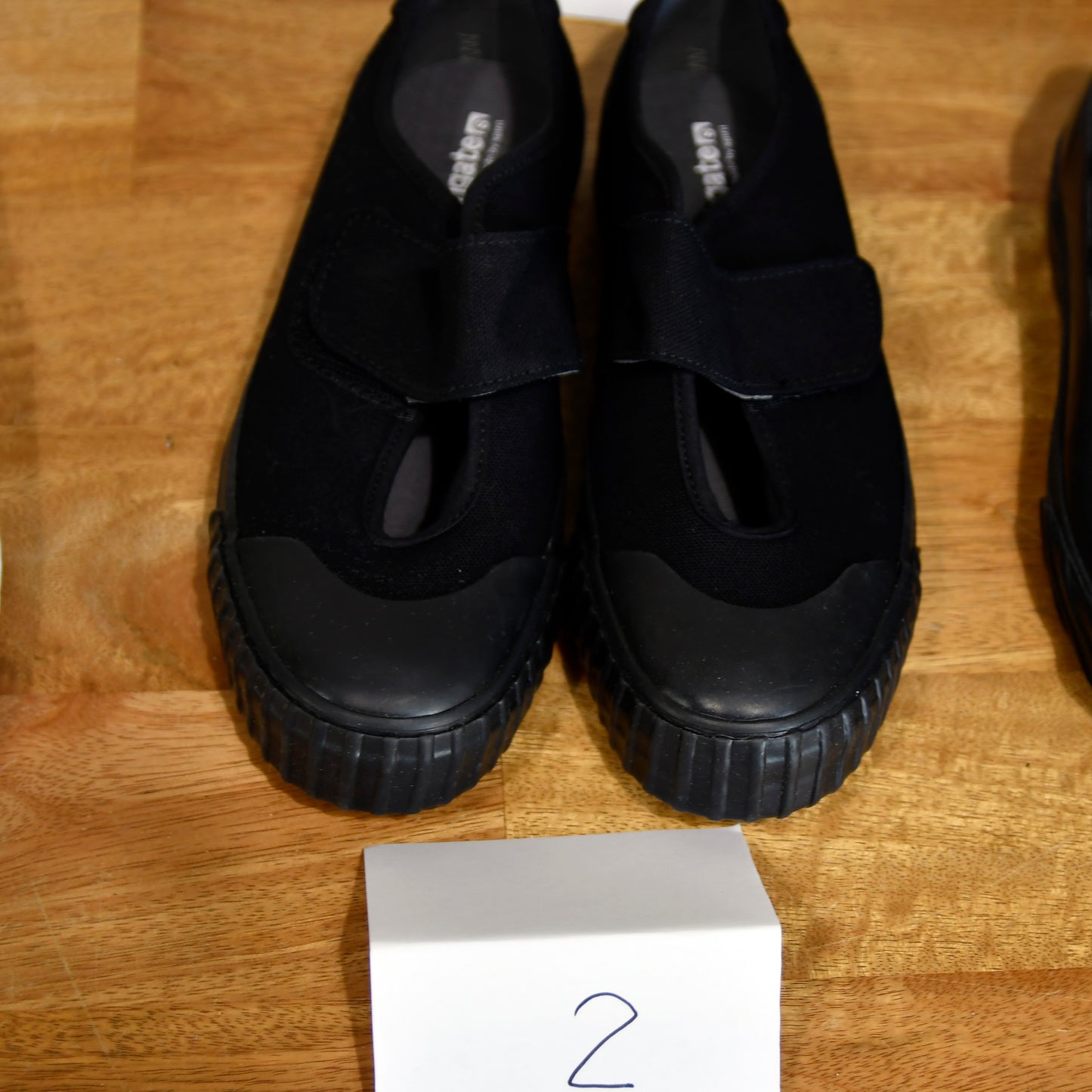 FREE green canvas shoes