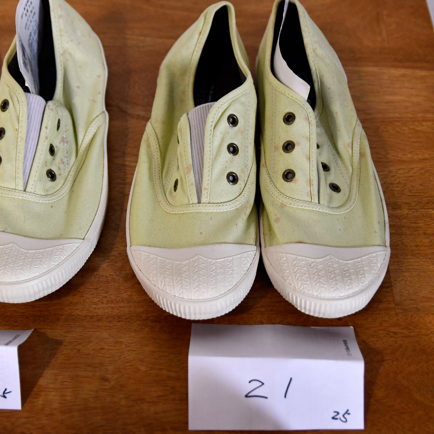 FREE green canvas shoes