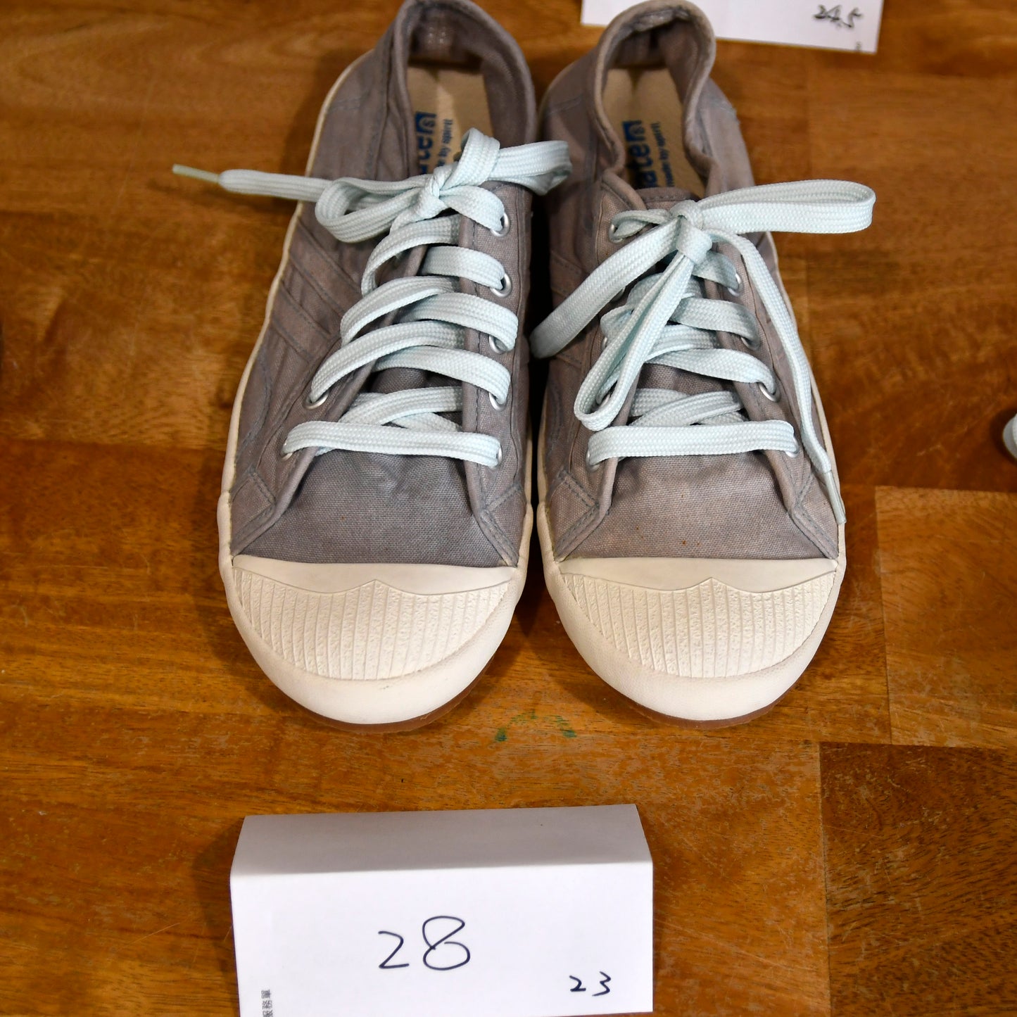 FREE green canvas shoes