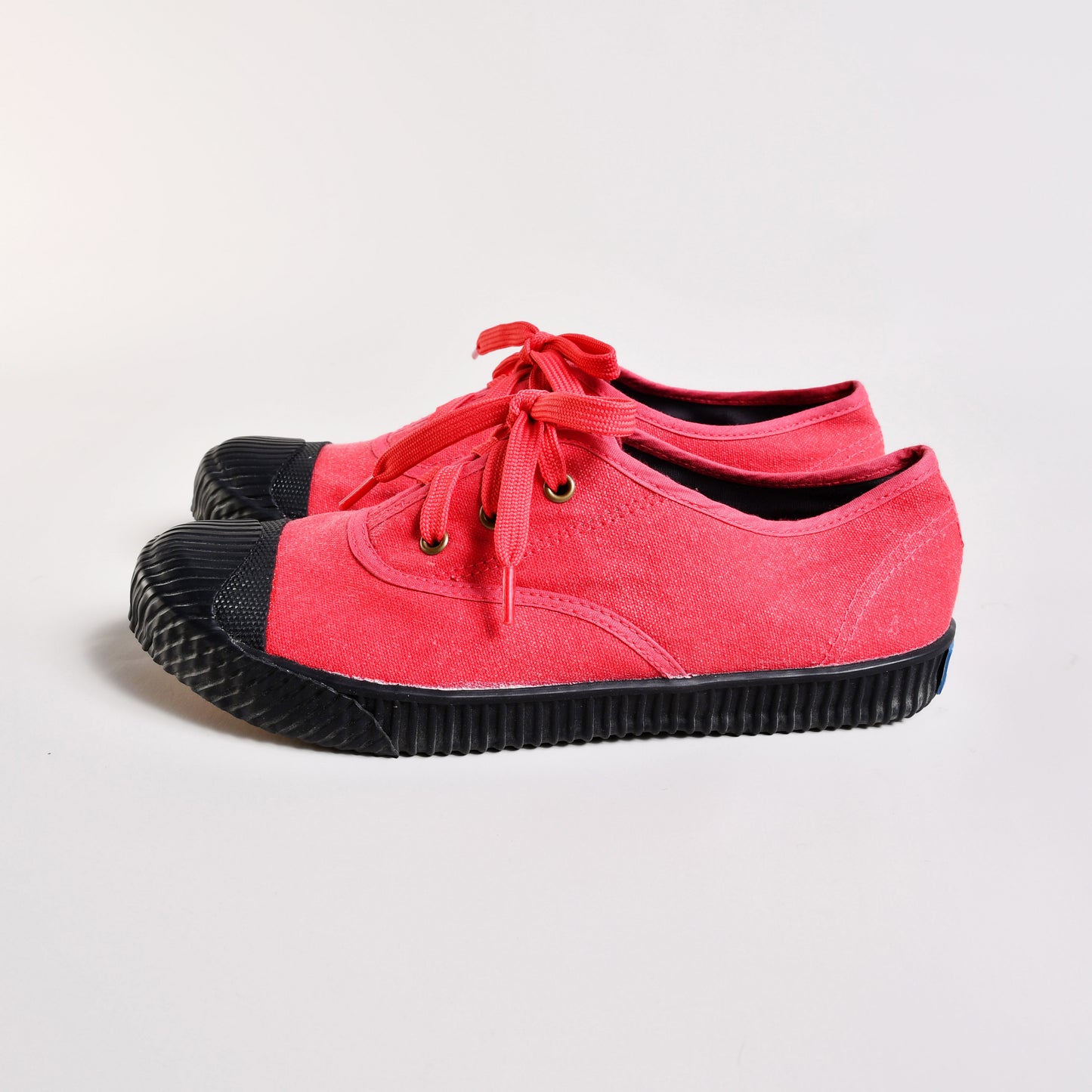 FREE green canvas shoes