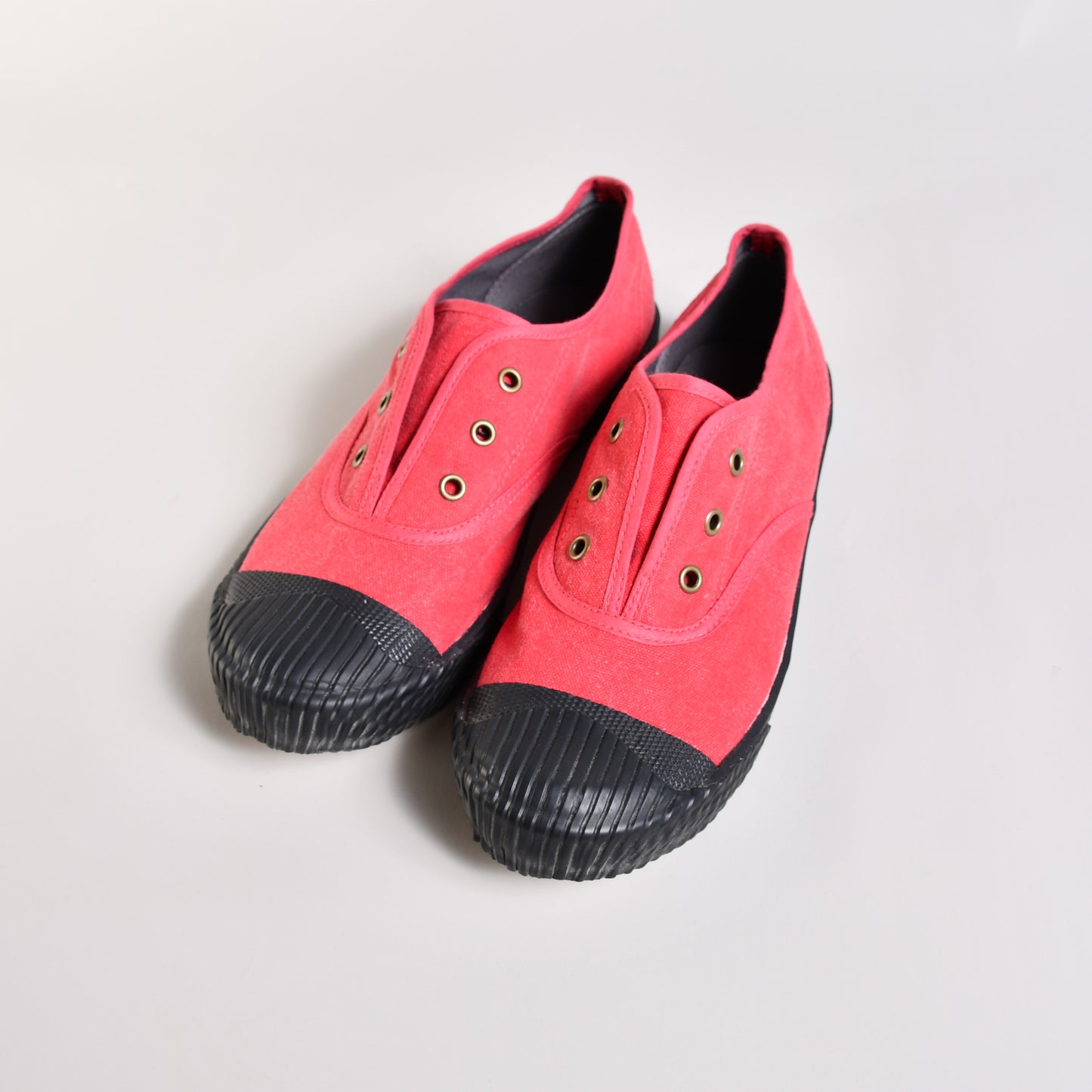 FREE green canvas shoes