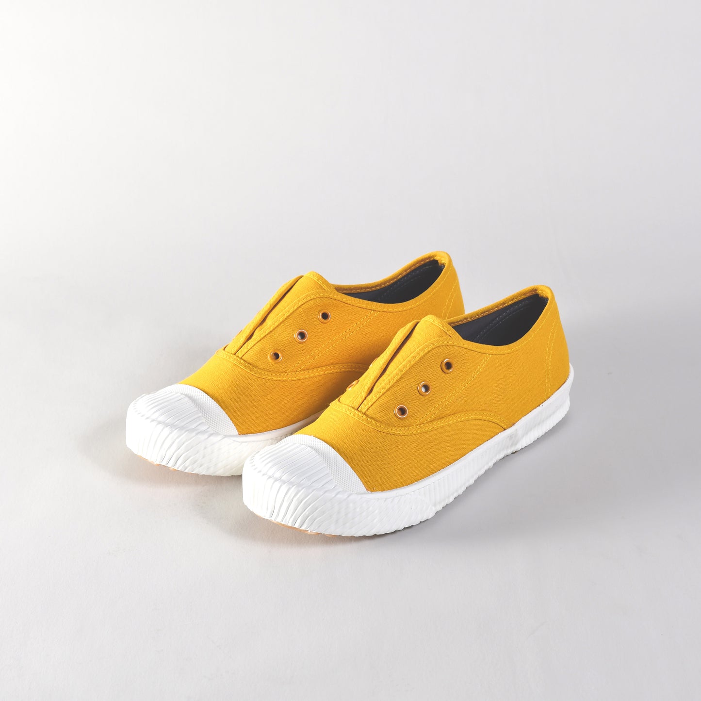 FREE green canvas shoes